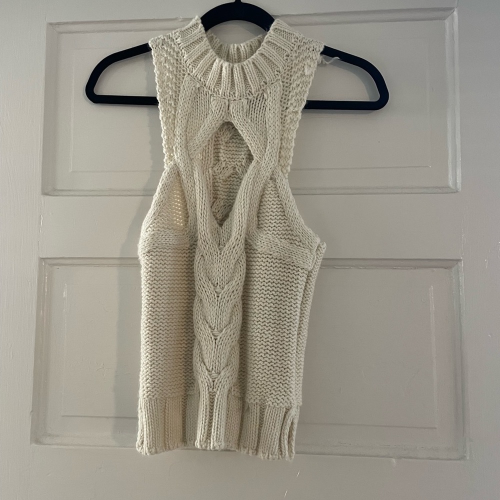 For love and lemons key whole knit tank top! Size small.